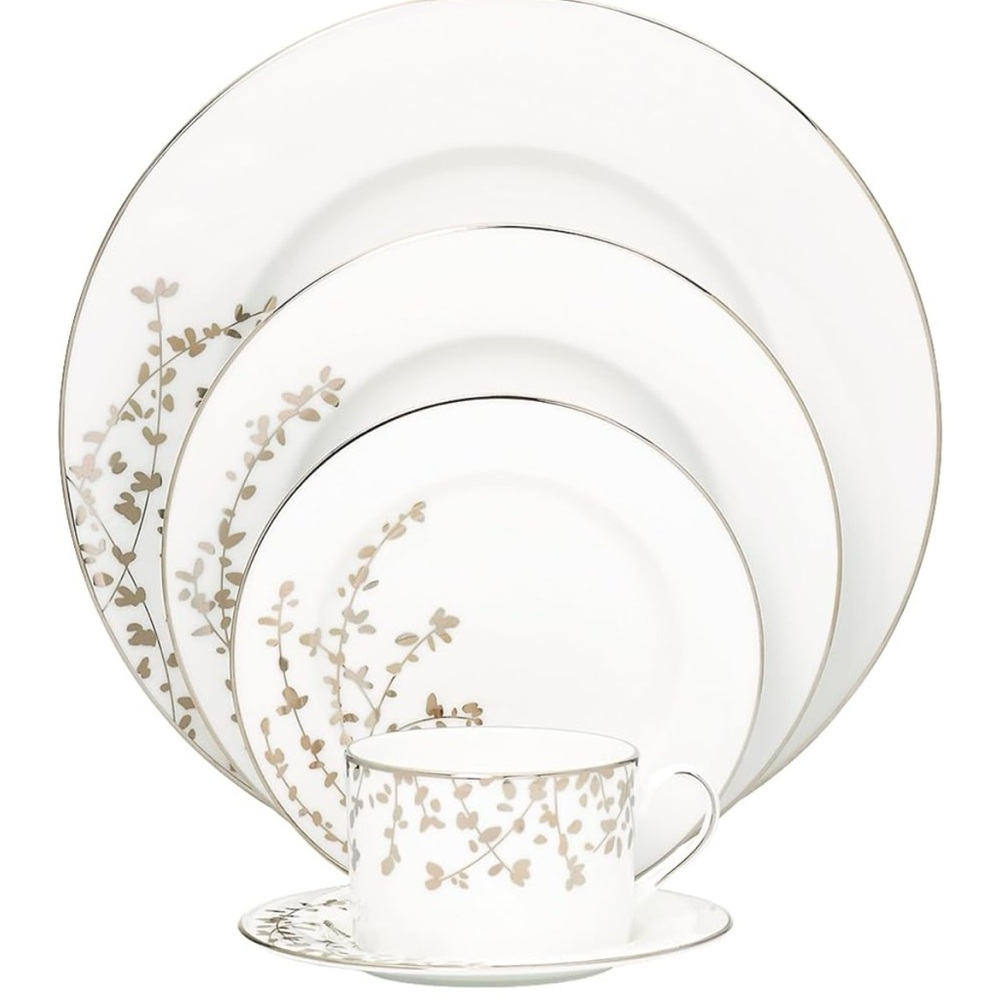 Kate Spade Bone China Dinnerware Set - Brand New & Never Used - 6 Sets - Classy